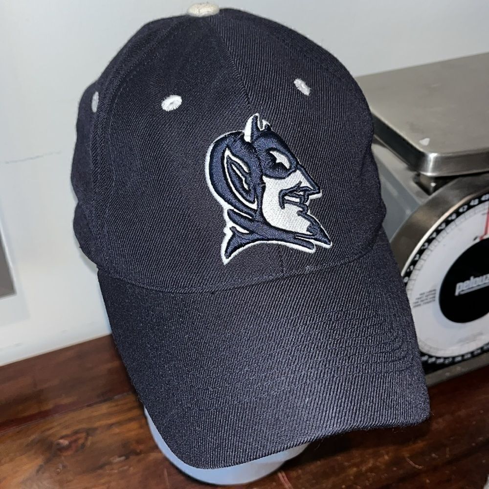 Vintage Old Duke Blue Devils made in USA Fitted Wool worn hat Cap retro style